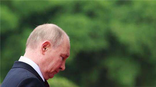 Der russische Präsident Wladimir Putin hat Südkorea mit schweren Konsequenzen gedroht, falls das Land Waffen an die Ukraine liefern würde.