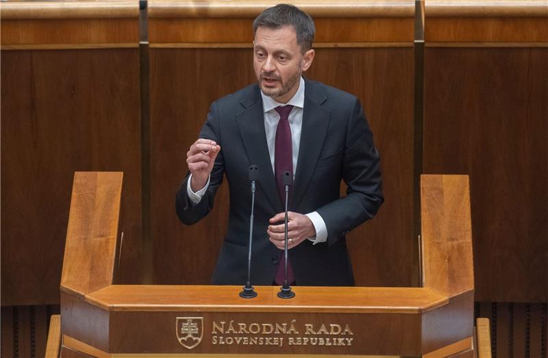 Slowakische Regierung durch Misstrauensvotum gestürzt Der slowakische Ministerpräsident Eduard Heger.
