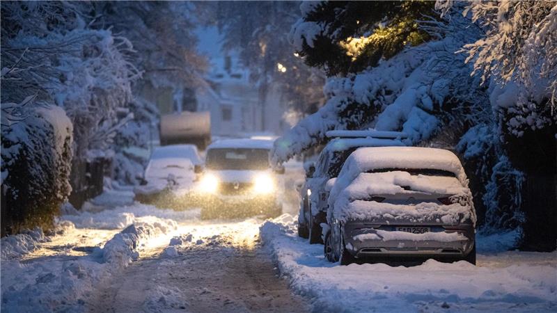 Bundesliga-Spitzenspiel „definitiv kein Finale“ Der starke Schneefall stört die Vorbereitung laut dem Bayern-Trainer nicht.