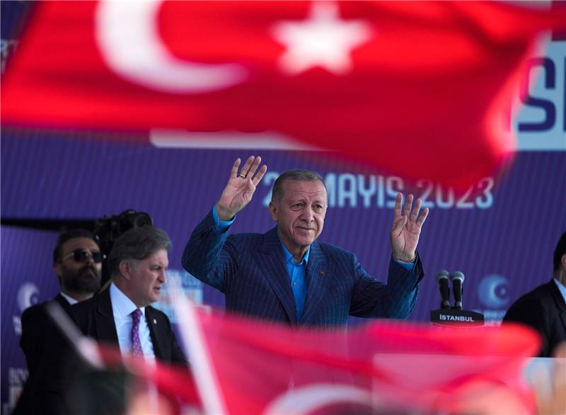 Türkische Opposition legt im Parlament zu Der türkische Präsident Erdogan ist nach 20 Jahren an der Macht für weitere fünf Jahre im Amt bestätigt worden.