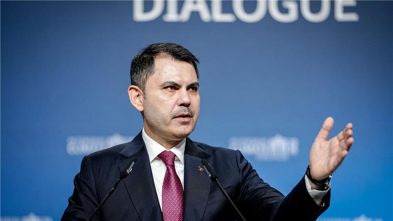 Der türkische Umweltminister Murat Kurum nutzt die Berliner Bühne für einen Appell.