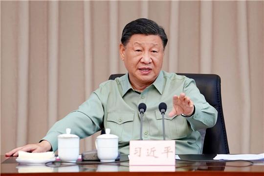 Der ukrainische Präsident Selenskyj setzt große Hoffnungen auf ein Gespräch mit Chinas Staatschef Xi Jinping.