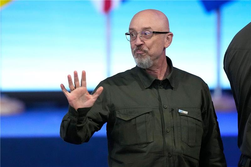 Krieg gegen die Ukraine: So ist die Lage Der ukrainische Präsident Selenskyj wechselt seinen Verteidigungsminister Olexij Resnikow aus.