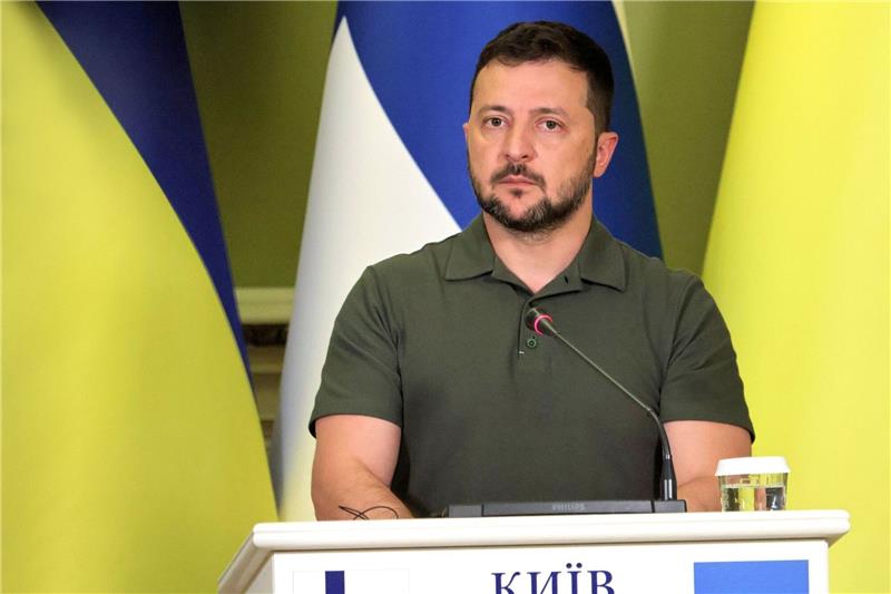 Der ukrainische Präsident Wolodymyr Selenskyj drängt zur Eile für einen Einsatz der Kampfjets vom Typ F-16 gegen die russische Aggression.