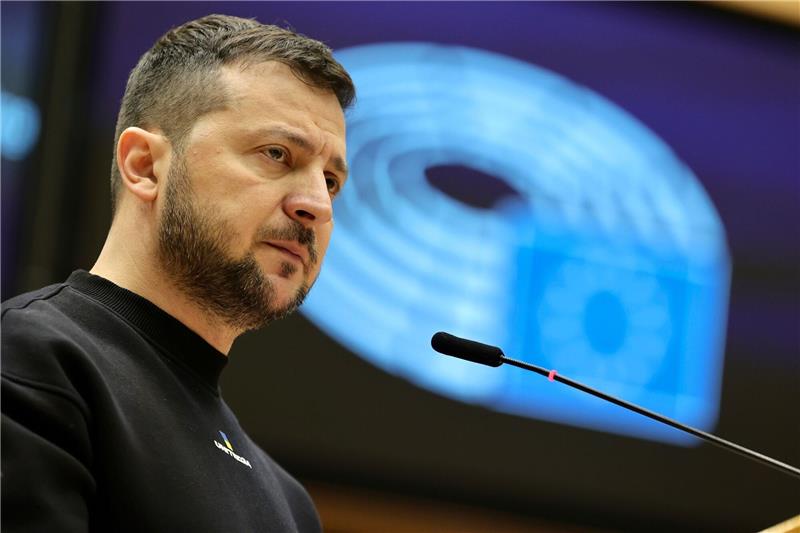 Selenskyj und Minister gegen Russlands Olympia-Teilnahme Der ukrainische Präsident Wolodymyr Selenskyj fand erneut deutliche Worte gegen die Teilnahme russischer Athleten bei Olympia.