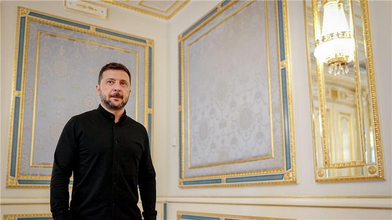Selenskyj fordert vor G7-Gipfel mehr Druck auf Russland Der ukrainische Präsident Wolodymyr Selenskyj fordert schärfere Sanktionen gegen Russland. (Archivbild)