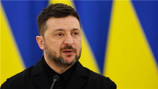 Der ukrainische Präsident Wolodymyr Selenskyj hat trilaterale Gespräche für kommende Woche in Abu Dhabi angekündigt. (Archivbild)