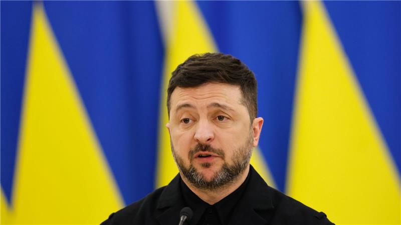 Der ukrainische Präsident Wolodymyr Selenskyj sieht eine EU-Mitgliedschaft für sein Land schon 2027 als wichtige Sicherheitsgarantie. (Archivbild)