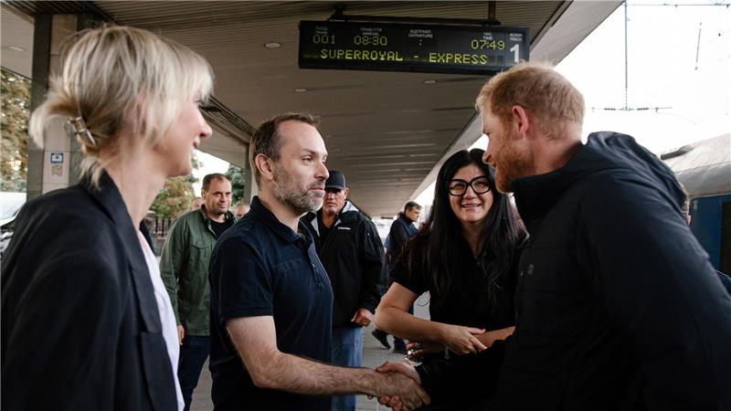 Der zweite Besuch in der Ukraine in nur wenigen Monaten: Prinz Harry besucht Kiew.