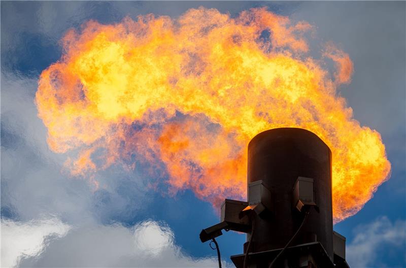 1,5-Grad-Ziel: Agentur mahnt mehr Energieeffizienz an Derzeit steuert die Erde den Vereinten Nationen zufolge eher auf mehr als 2,5 Grad Erwärmung zu.
