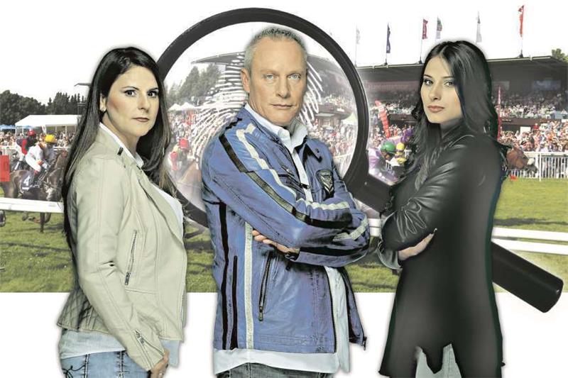 Detektive im Einsatz auf der Bündheimer Rennbahn: Die Trovatos – Mutter Marta, Vater Jürgen und Tochter Sharon (v. re.) – bekannt aus der gleichnamigen RTL-Serie, „ermitteln“ am Sonntag, 22. Juli, beim dritten Renntag des Bad Harzburger Galopp-Meetings am Weißen Stein in Bündheim.  Collage: GZ