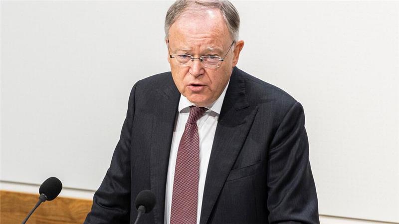 Weil zur Trump-Wahl: Müssen Wirtschaftsstandort stärken Deutschland muss nach Trumps Wahlsieg wirtschaftlich stärker werden, sagt Niedersachsens Ministerpräsident Weil.