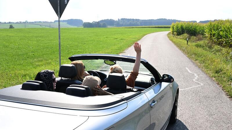 Starnberg hat Deutschlands höchste Cabrio-Dichte Deutschlandweit kommen 26 Cabrios auf 1000 Einwohner. Die Zahl der Cabrios ist in den vergangenen zehn Jahren etwas gestiegen (Symbolbild).