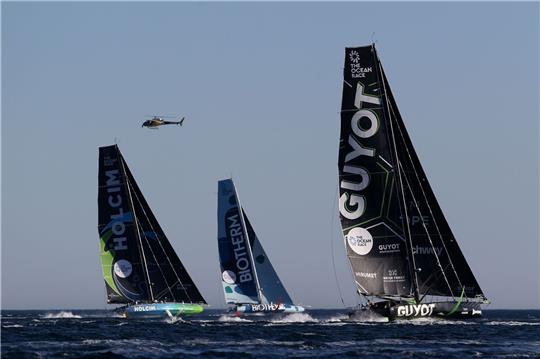 Die 14. Auflage des Ocean Race wurde vor Alicante gestartet.