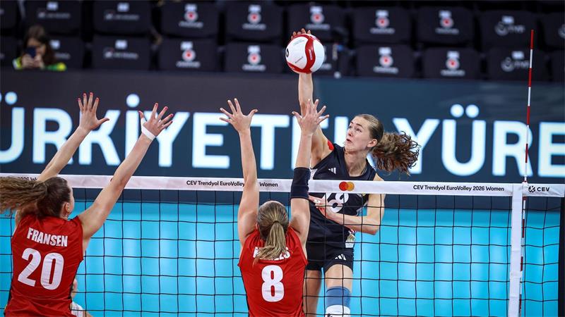 Volleyballerinnen nach Fünf-Satz-Krimi im EM-Viertelfinale Die 19-Jährige zeigte eine starke Leistung.