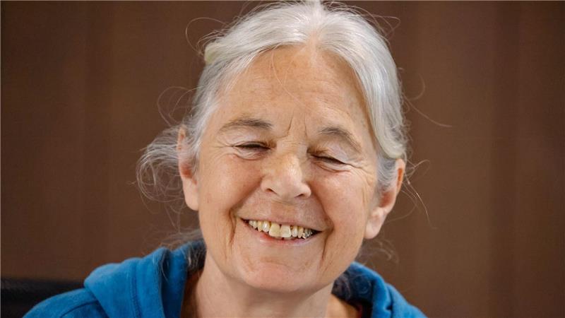 Geldbote im Klette-Prozess: „Ich empfand das erst als Spaß“ Die 66-Jährige verfolgt den Prozess aufmerksam.