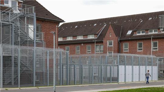 Die Abschiebehaft soll verhindern, dass Ausreisepflichtige vor einer geplanten Rückführung untertauchen. (Archivbild)