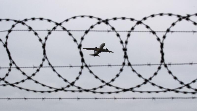 Die Abschiebung nach Afghanistan wurde über Wochen bundesweit vorbereitet. (Symbolbild)