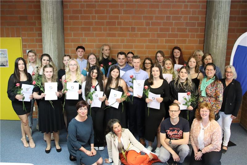 Die Absolventen der Fachoberschule Sozialpädagogik (2).