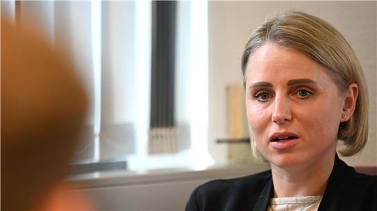 Die AfD-Abgeordnete Behrendt machte Schlagzeilen, als der Landtag im November ihre Immunität aufhob. Wegen mutmaßlich hetzerischer Internet-Posts bereitet die Staatsanwaltschaft Göttingen eine Anklage gegen sie vor. (Archivbild)