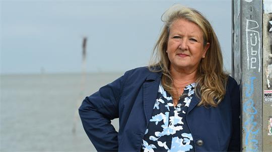 Die AfD-Politikerin Martina Müller hat wegen ihrer Kandidatur bei der anstehenden Kommunalwahl ihren Job verloren - und geht gerichtlich gegen die Kündigung vor. (Archivbild)