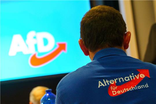 Die AfD in Hessen darf laut Gerichtsbeschluss vom Verfassungsschutz beobachtet werden.