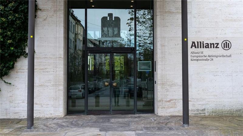 Allianz: Gesamtverzinsung von Lebensversicherungen stabil Die Allianz ist größter deutscher Versicherer und auch in der Lebensversicherung Marktführer.