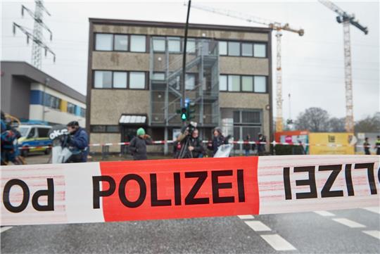 Die Amoktat in Hamburg hat eine Debatte über das Waffengesetz in Deutschland ausgelöst.
