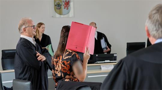 Die Angeklagte spricht vor Gericht unter anderem über die Beziehung zu Fabians Vater.