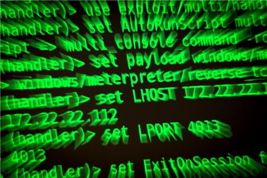 Die Angreifer sollen zwar in das SIT-Netz eingedrungen sein, das schnelle Notabschalten habe verhindert, dass der «Ransomware-Angriff» auf andere Systeme überspringen konnte. (Symbolbild)