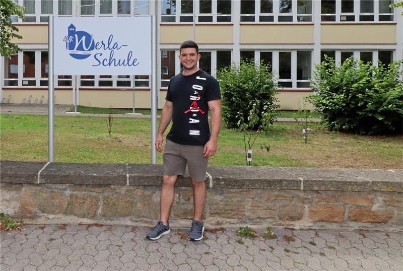 Die Anliegen der Schüler und jungen Menschen sind Christos Paralis, dem Linkenkandidaten im Wahlkreis 10 mit Schladen-Werla besonders wichtig. Foto: Jambrek