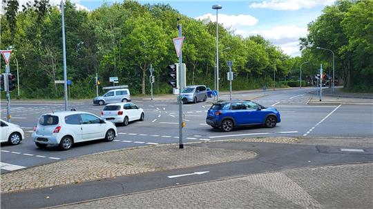 Die B82 wird zwischen Ohlhof und Immenrode auf drei Kilometern saniert und ab Montag voll gesperrt.