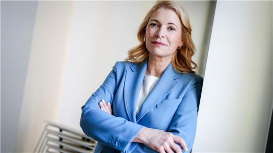 Die Bahnchefin wirbt um Geduld für die grundlegende Sanierung der Schiene. (Archivbild) 