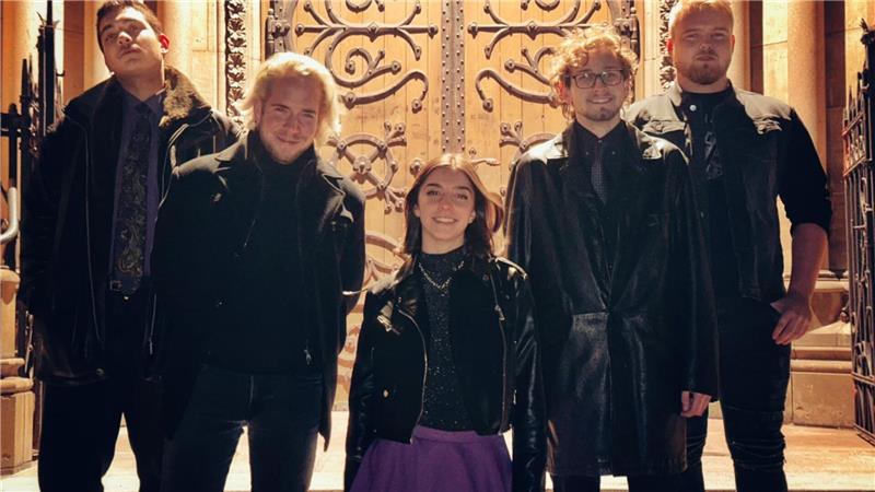 Die Band „Undecisive“ hat schon in der Schule zusammen Musik gemacht.