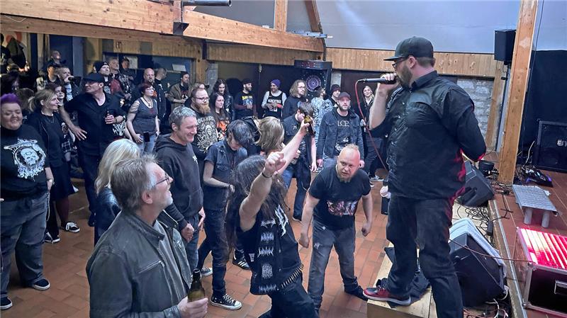 Die Band Zappenduster ist ein bekannter Bühnengast im Bad Harzburger Jugendtreff.