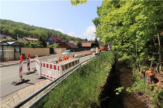 Die Baustelle an der Ortsdurchfahrt von Wolfshagen am Töllebach wird wieder eingerichtet – die Sanierungsarbeiten können starten.  Foto: GZ-Archiv