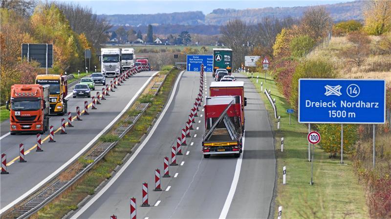 Die Baustrecke reicht bis zum Dreieck Nordharz an der Landesgrenze zu Niedersachsen.