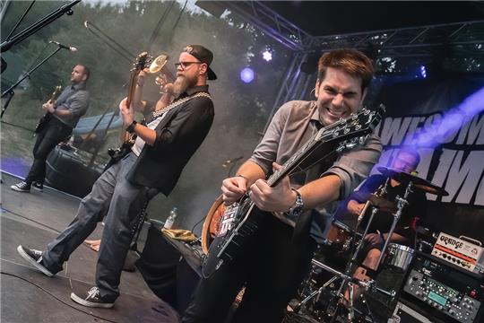 Die Beckenrock-Urgesteine Awesome Scampis sind seit 2017 fester Bestandteil des Festivals. Foto: Rock am Beckenrand