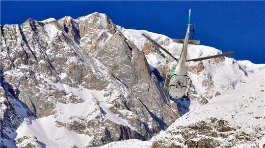Die Bergwacht musste in Norditalien zu mehreren Lawinenabgängen ausrücken. (Symbolbild)