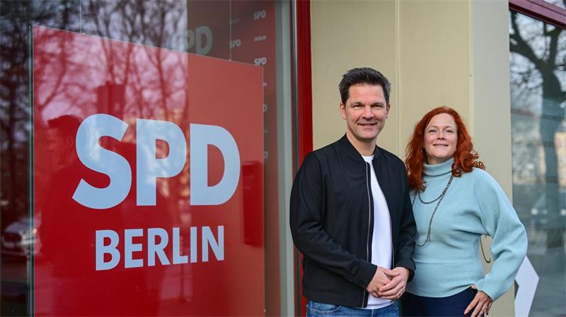 Berlin: Grüne und SPD für Koalitionsgespräche mit Linke Die Berliner SPD wird von Steffen Krach und Bettina König geführt. (Archivfoto)