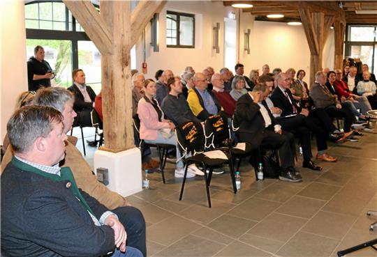 Die Besucher im Vienenburger Burgsaal. Foto: Roß