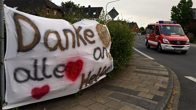 Angst vor der Feuerfront in der Eifel Die Bewohner bedanken sich.