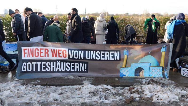 Was bedeutet der Iran-Krieg für die Sicherheit hierzulande? Die Blaue Moschee in Hamburg ist geschlossen. (Archivfoto)
