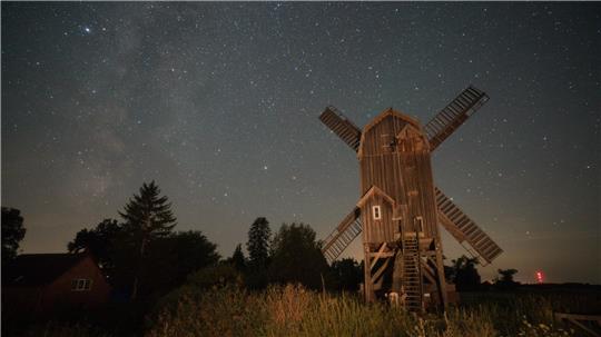 Die Bockwindmühle in Wanzer ist ein beliebtes Motiv für Sternenfotografen. (Archivbild)