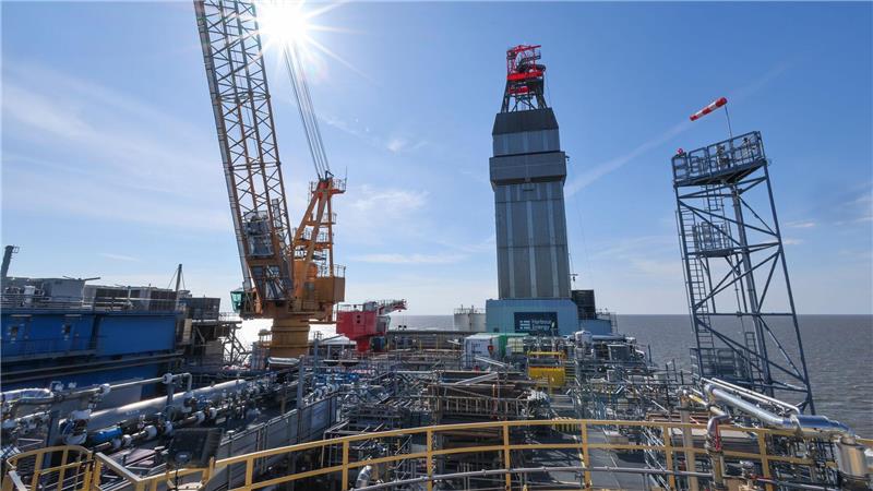 Die Bohrinsel Mittelplate ist ungefähr so groß wie ein Fußballfeld. 