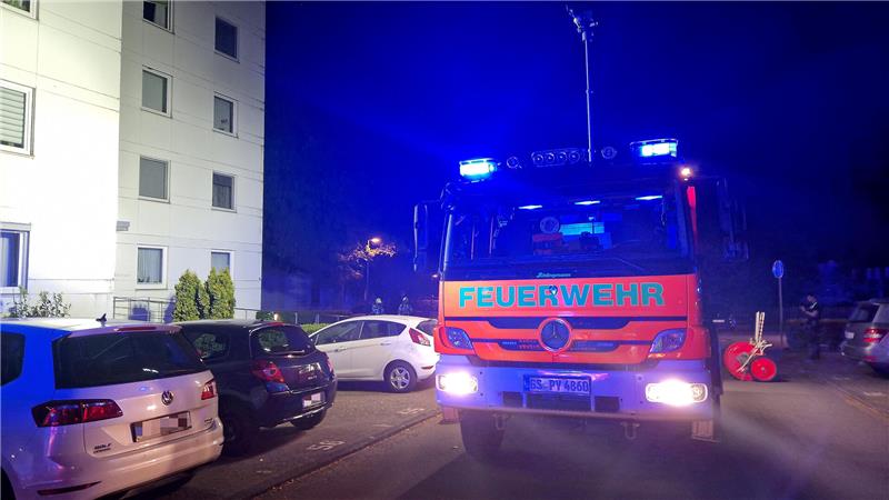 Großaufgebot der Feuerwehr: Bad Harzburgerin (74) bei Brand verletzt Die Brandursache für das nächtliche Feuer ist bislang ungeklärt.
