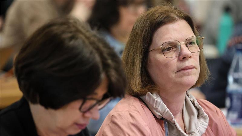 Die Bremer CDU-Fraktion hat kein Vertrauen mehr in die Senatorinnen Bernhard (links) und Vogt (rechts). (Archivbild)