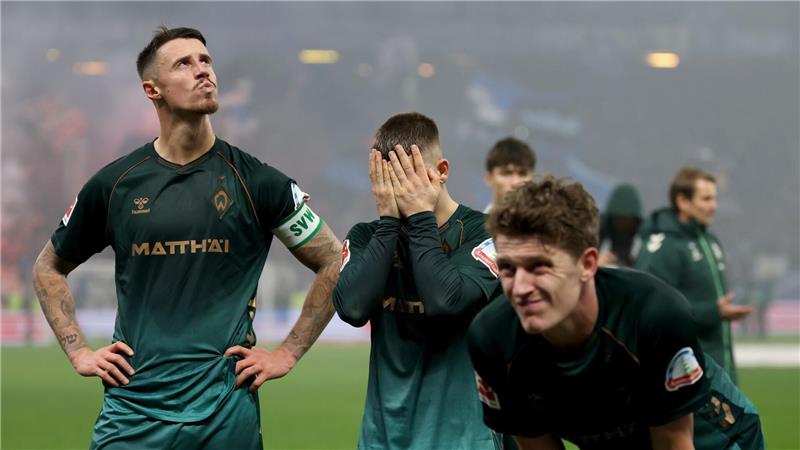 „Geiler Moment“: HSV gewinnt Derby-Spektakel gegen Bremen Die Bremer konnten die Niederlage kaum fassen