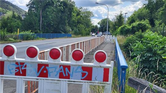 Die Brücke über die Abzucht.