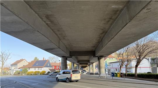 Die Brücke über die Ilsenburger Straße wird saniert.
